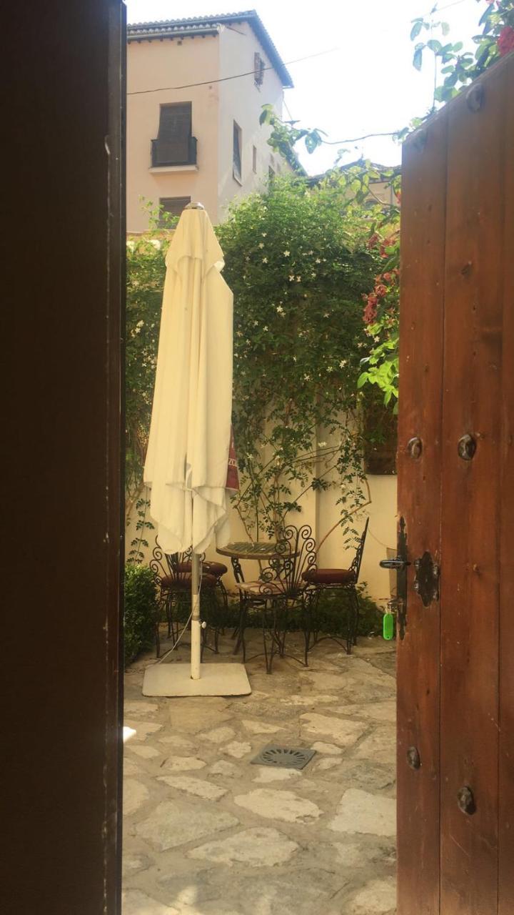 グラナダ Charming Andalusian House - Free Parkingヴィラ エクステリア 写真