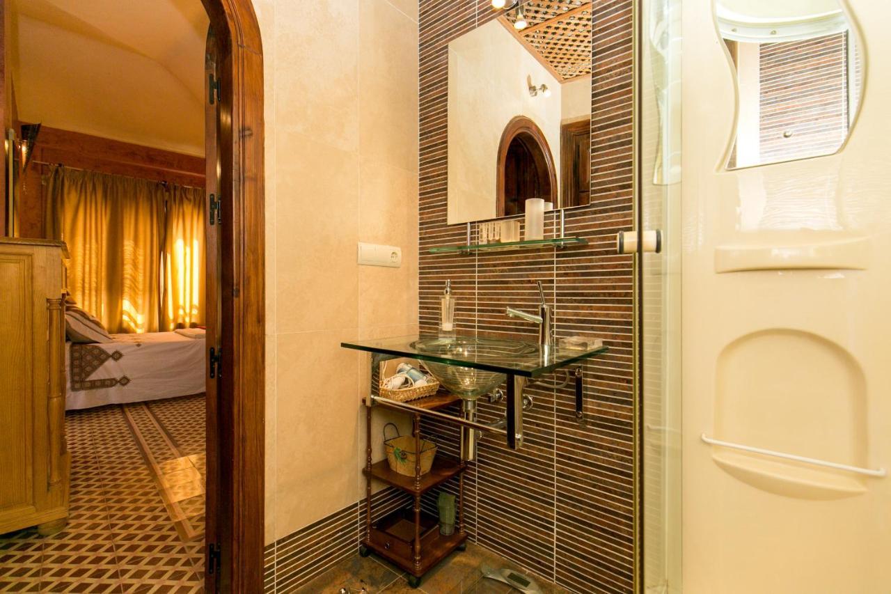 グラナダ Charming Andalusian House - Free Parkingヴィラ エクステリア 写真