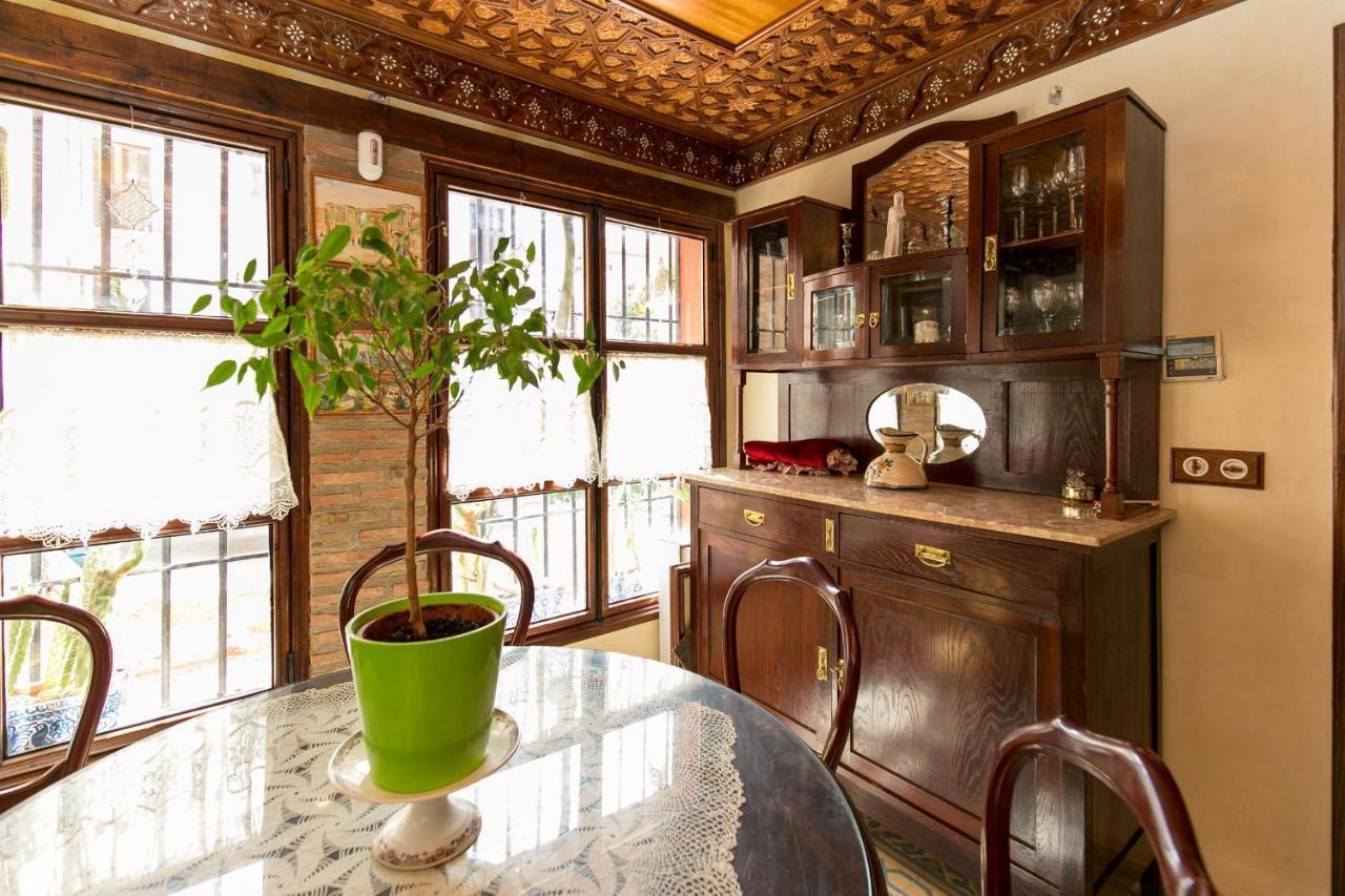 グラナダ Charming Andalusian House - Free Parkingヴィラ エクステリア 写真