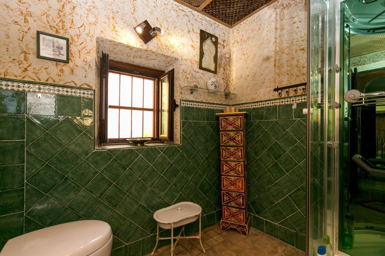 グラナダ Charming Andalusian House - Free Parkingヴィラ エクステリア 写真